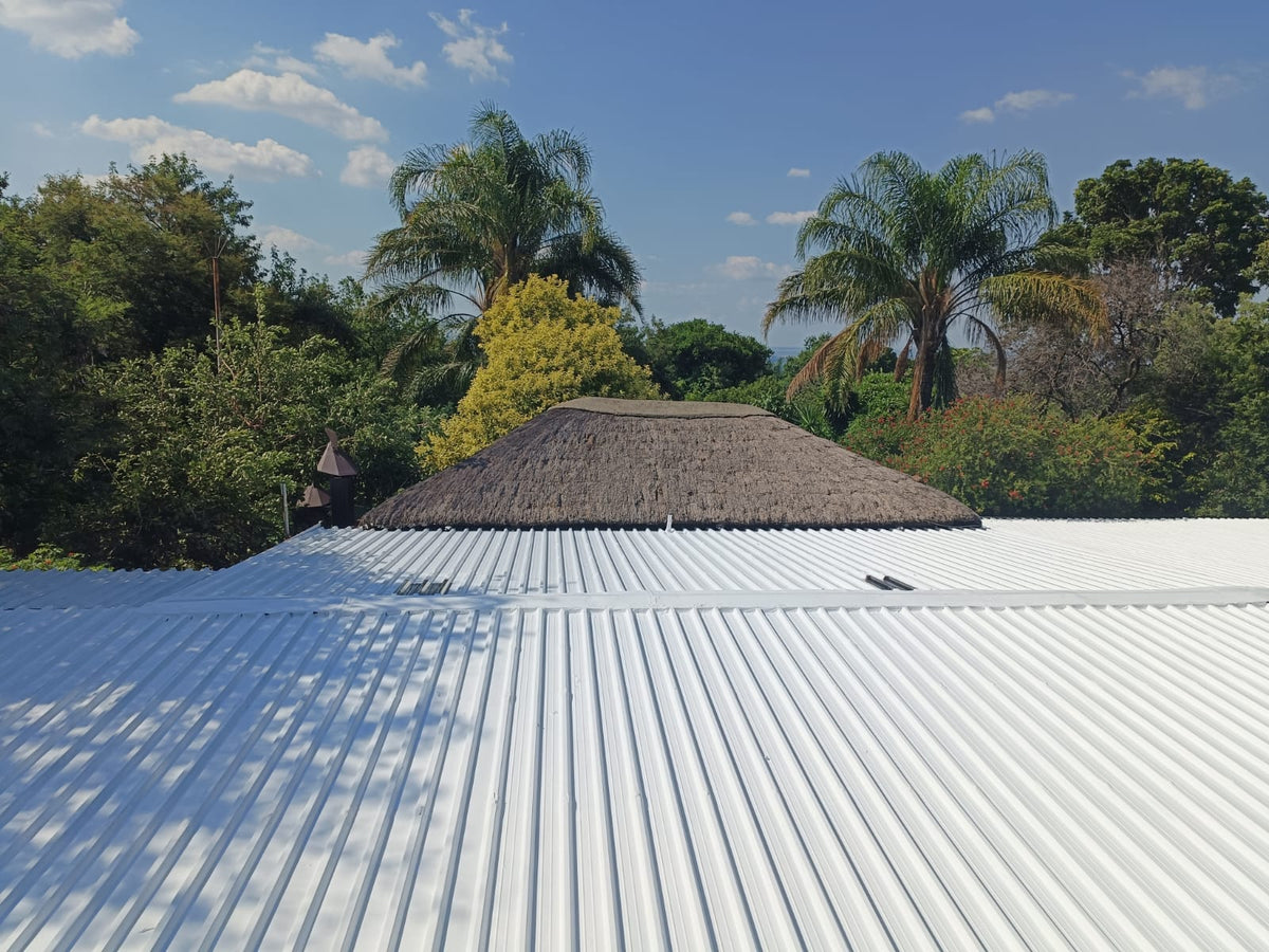 Heat Reflective Roof Paint 5L & 20L | Cooler Roofs | Rhinoluxe