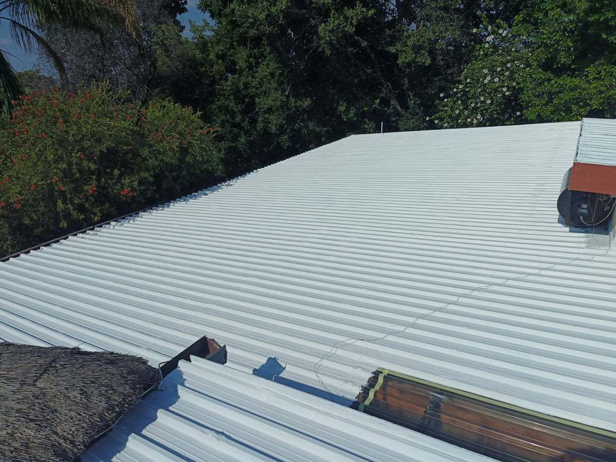 Heat Reflective Roof Paint 5L & 20L | Cooler Roofs | Rhinoluxe
